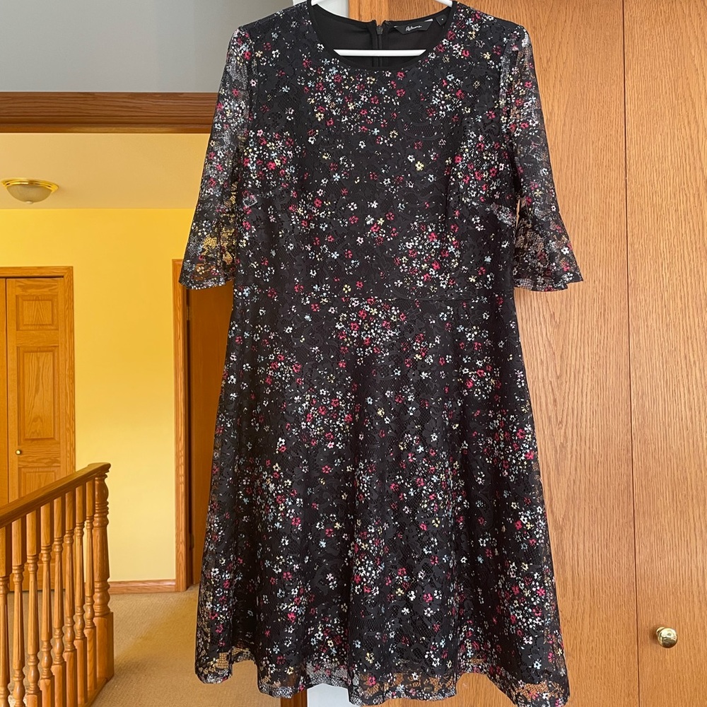 Floral lace dress